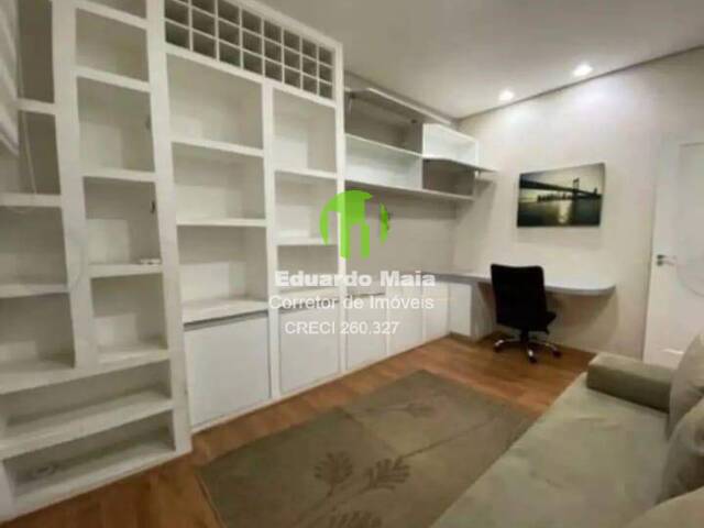 #13 - Apartamento para Locação em Santos - SP