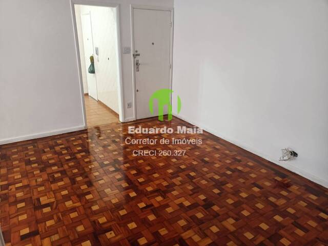 #28 - Apartamento para Venda em Santos - SP